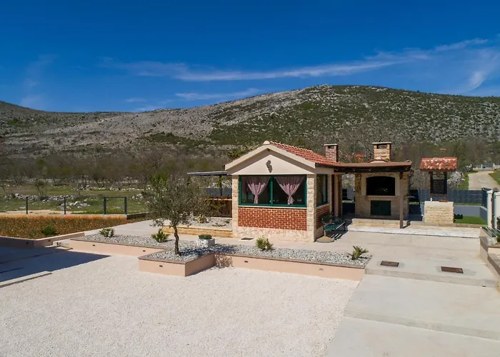 Big Garden Βίλα Primorski Dolac