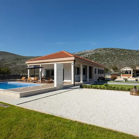 Villa Big Garden